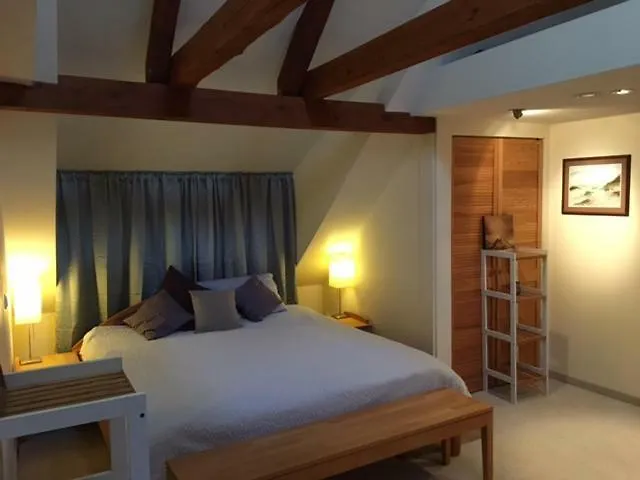 ホームステイ Forsthaus Zu Lichtenhof ニュルンベルク
